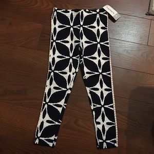 Carter’s Navy and white leggings size 4T